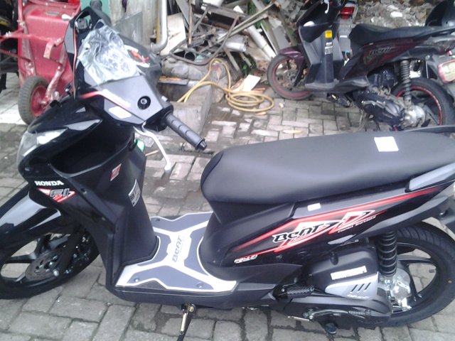 Honda beat cbs cash / kredit murah dp mulai 500rb aja hanya di dealer motor honda