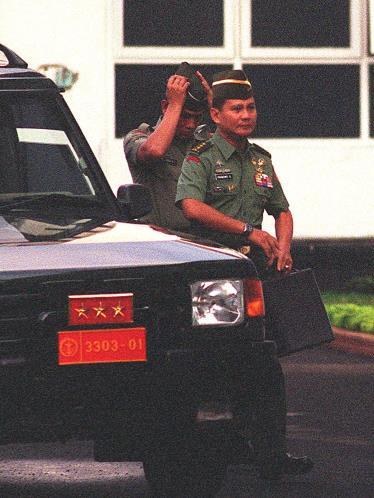 Jejak Letnan Jenderal (Purn) Prabowo Subianto dalam gambar