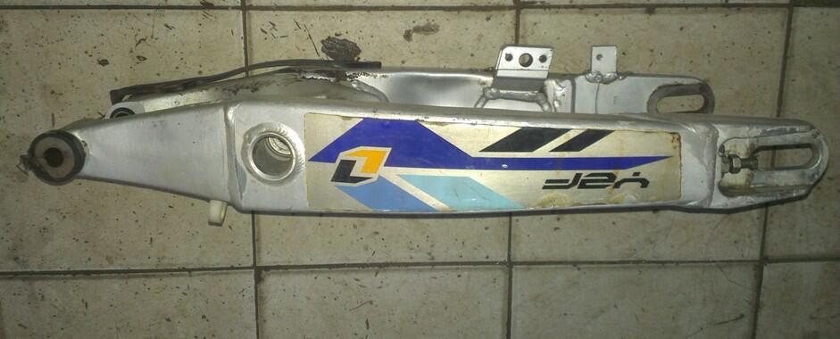 Terjual Swing Arm [ YZ 250, YAMAHA WR 250, SUZUKI DRZ 
