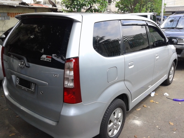avanza g silver 2004