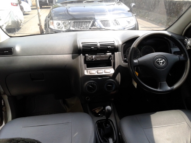 avanza g silver 2004