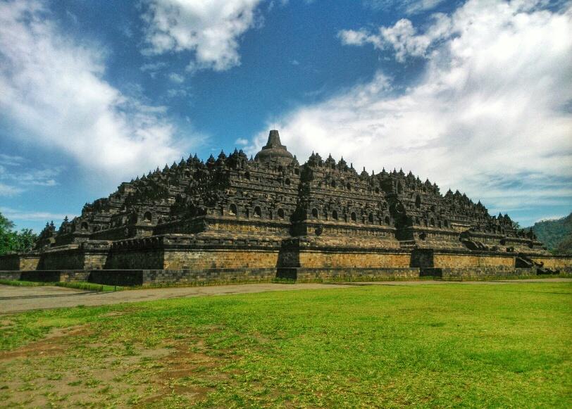 TRAVELING DAN INSTAGRAM