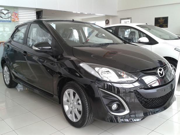 DIJUAL CEPAT MAZDA 2 TYPE V MATIC ( IPM2 ) TAHUN 2013 HANYA 1 UNIT