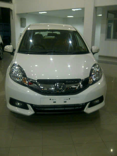 HONDA MOBILIO E (MT) SPESIAL PROMO LEBARAN JABODETABEK