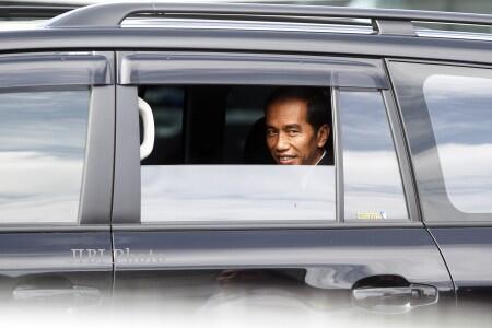 Wartawati Senior Bongkar Kebohongan dan Rakus Jabatan &quot; Jokowi&quot;