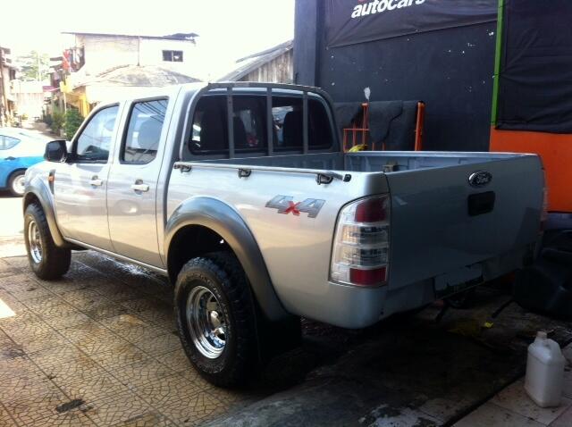 ford ranger double cabin 2011 bkn strada 2010 2009 velg keren