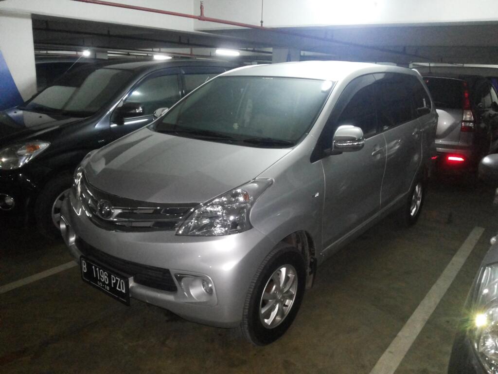 AVANZA 2013 SILVER METALIC