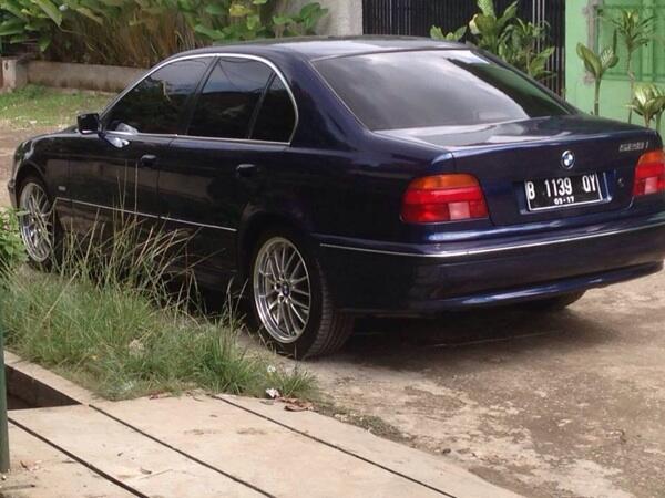 bmw 528i tahun 97 triptonic murah