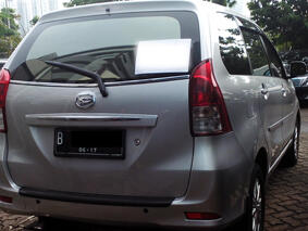 jual daihatsu xenia deluxe 2012 manual silver