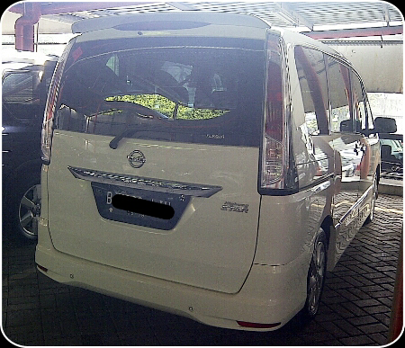 NISSAN SERENA HWS MATIC 2013 PUTIH
