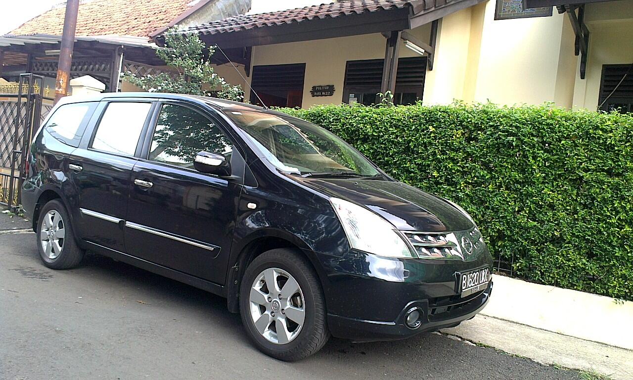 Grand Livina 1.5 XV Manual 2010 Akhir Black Tgn1