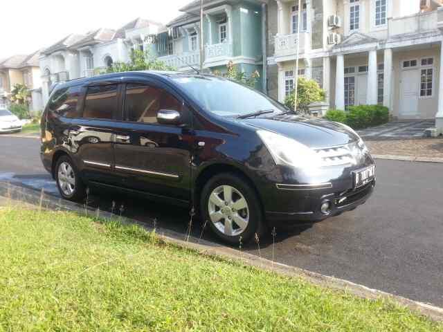 WTS NIssan Grand Livina 1.5 XV a/t 2011