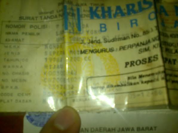 FS Surat Honda CB200 Th 76 & Surat Suzuki GT250
