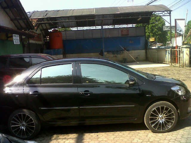 DIJUAL!!! TOYOTA VIOS "G" MATIC 2010 HITAM, MOBIL ISTIMEWA