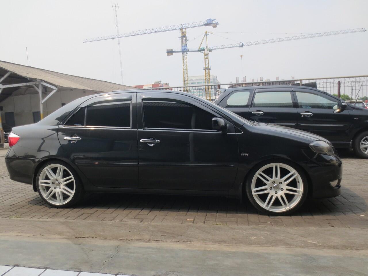 Vios G AT 1.5 2005 Black Mica km 50rb an