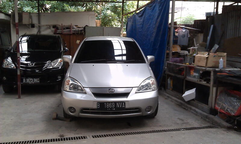 Suzuki Aerio DX A/T 2003 Silver Metalik DP RINGAN