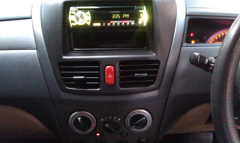 Suzuki Aerio DX A/T 2003 Silver Metalik DP RINGAN