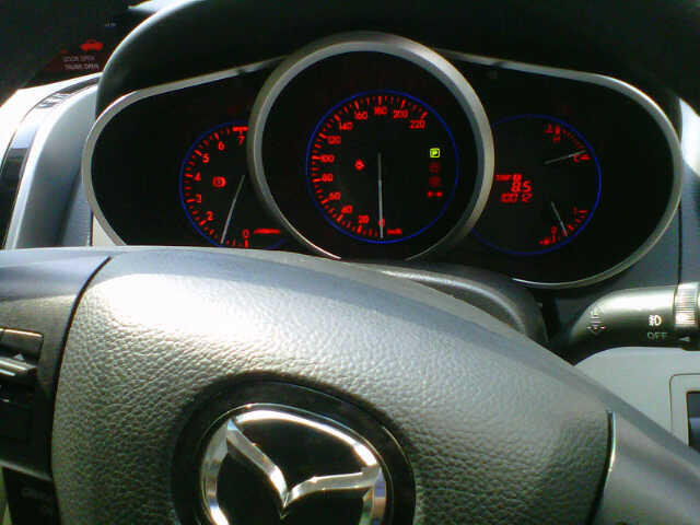 Mazda CX7 thn 2011 Ungu Metalik Bln 8 KM 10000