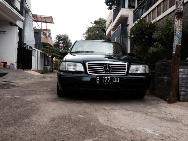 Mercedes C180 esprit AT th 1995