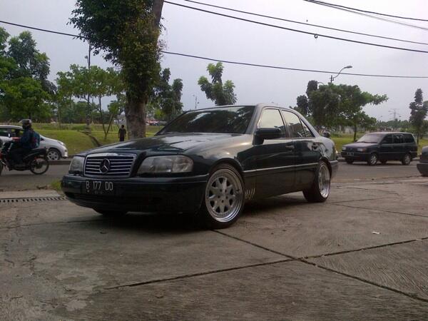 Mercedes C180 esprit AT th 1995