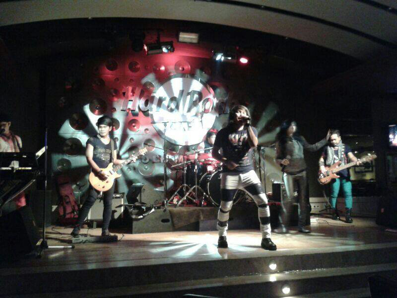 1st Indonesian band at HardRock Cafe Ho Chi Minh City
