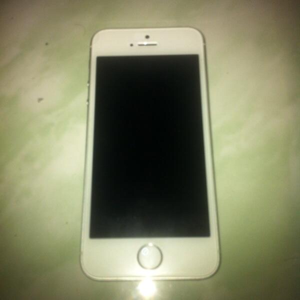 Iphone 5s FU 16Gb Silver TT boleh coba ...