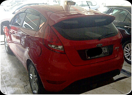 FORD FIESTA S MATIC 2012 MERAH