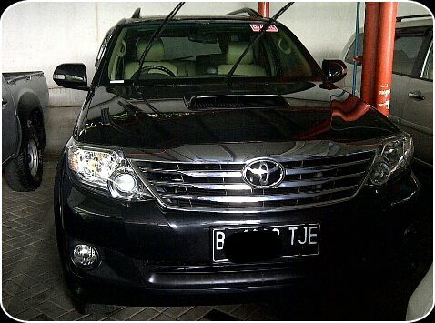 TOYOTA FORTUNER VNT DIESEL MATIC 2012