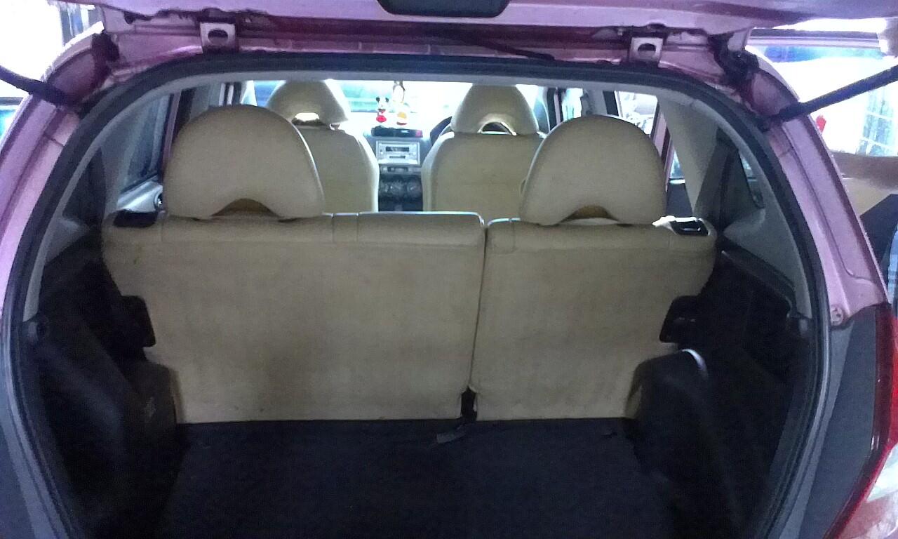 Honda Jazz VTEC 05 Automatic PINK