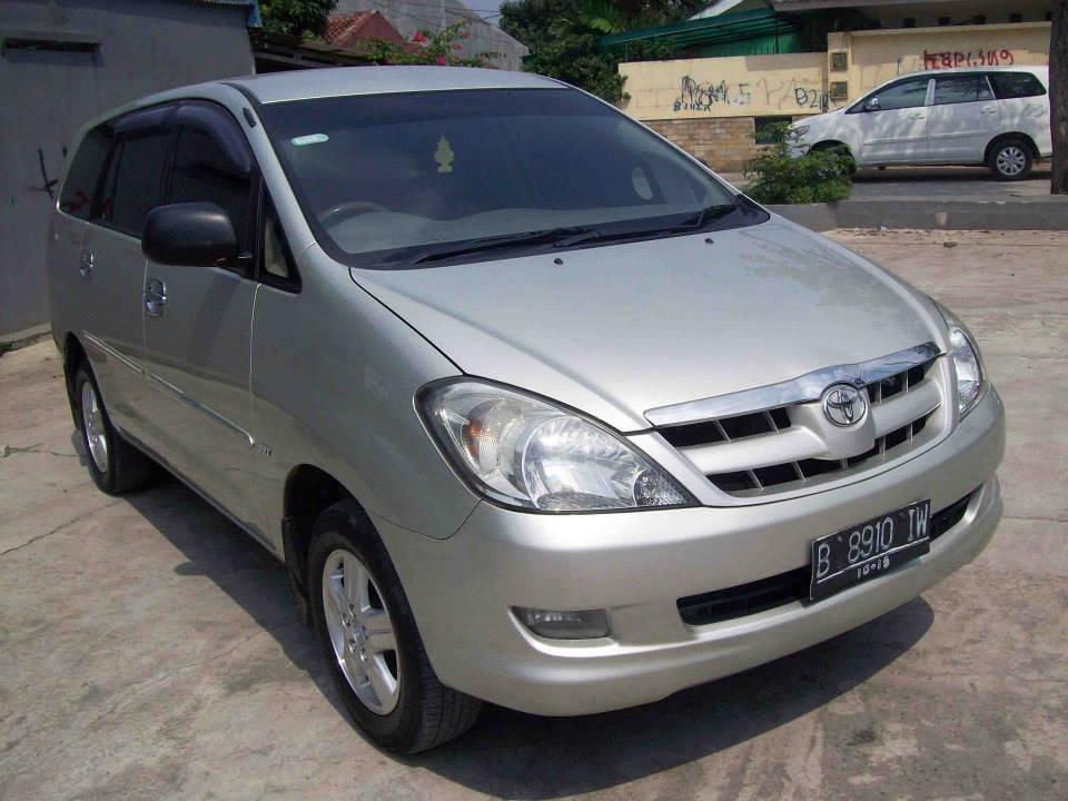 Toyota Kijang Innova 2.0 G MT 2005