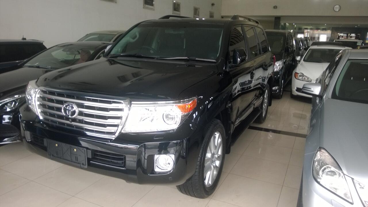 Dijual Land Cruiser 2013 UK Facelift