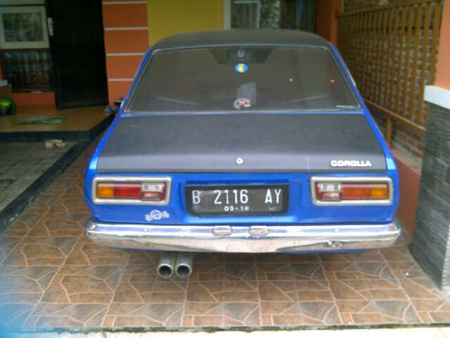 MOBIL SECOND MEREK TOYOTA CORROLLA TH 76 DIJUAL CEPAT (MATIC)
