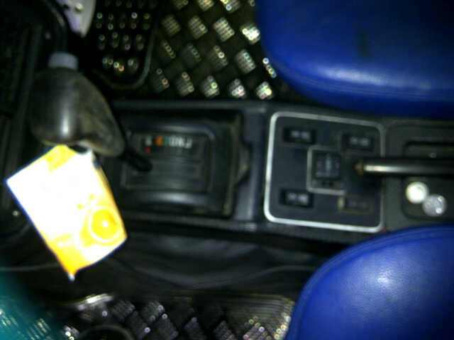 MOBIL SECOND MEREK TOYOTA CORROLLA TH 76 DIJUAL CEPAT (MATIC)