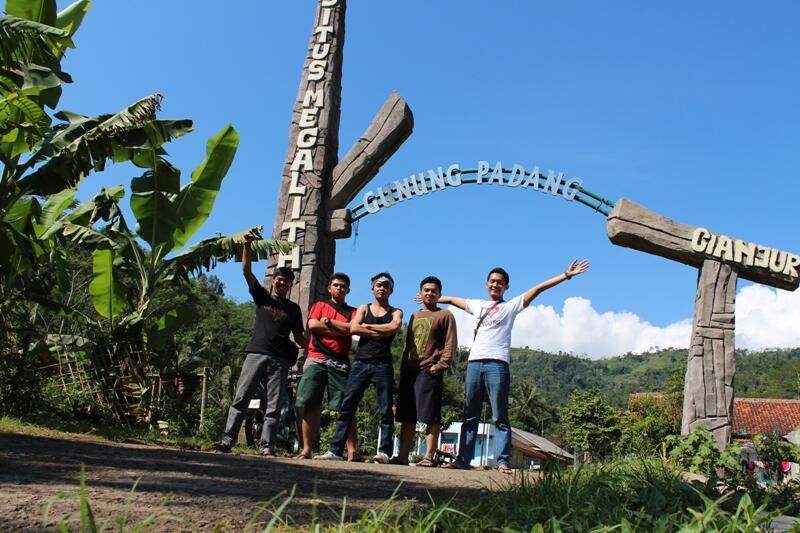 SUNRISE GUNUNG PADANG CIANJUR