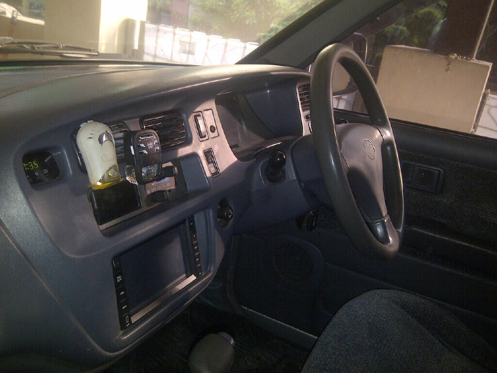 Toyota Kijang LGX 2.0 AT 2002 bekasi upgrade