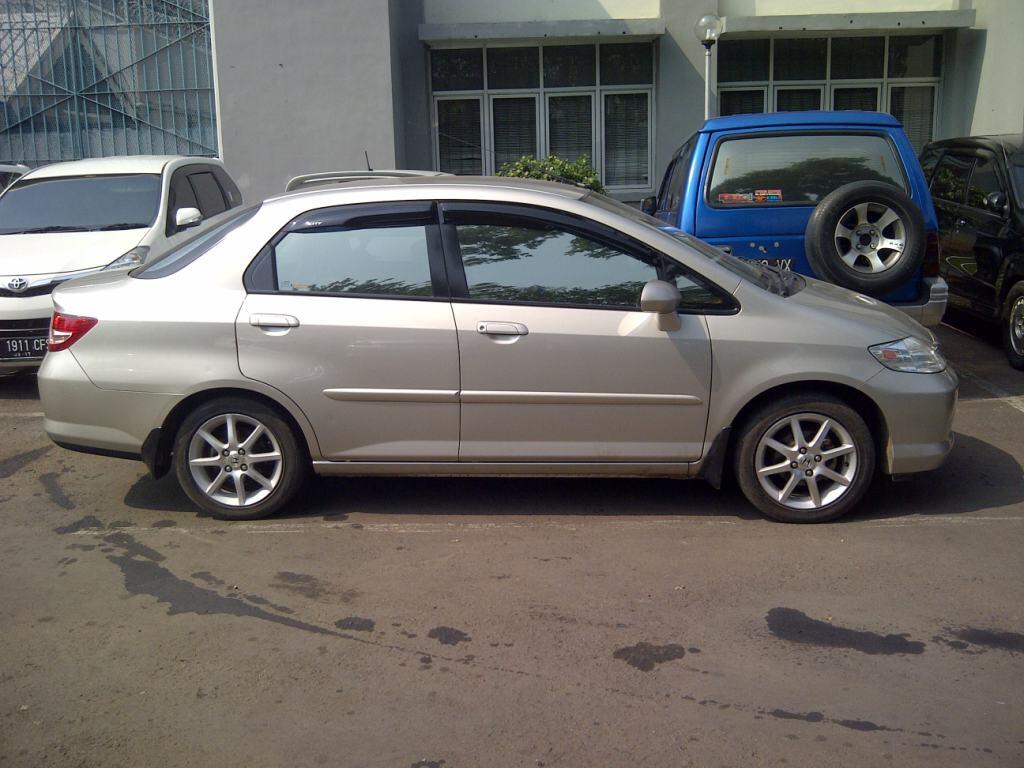 Honda City Vtech 2005 full variasi