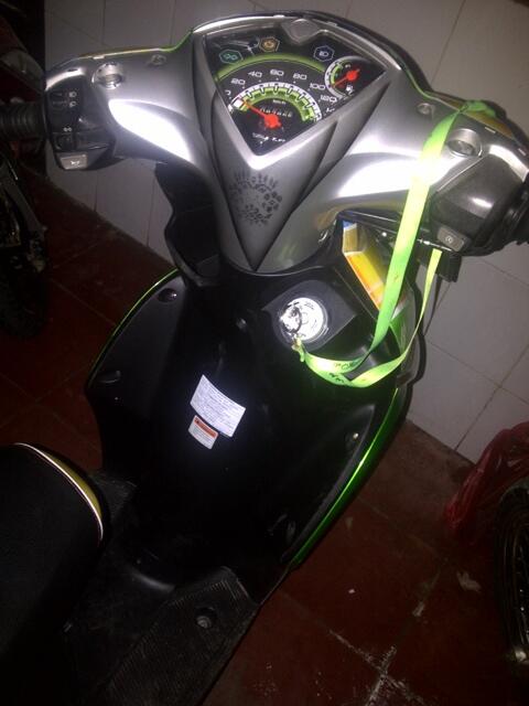 YAMAHA MIO J INJECTION 2012>>>PLAT B DEPOK>>>PAJAK PANJANG>>>tinggal GAS aja cekk
