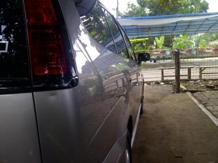 JUAL HONDA STREAM AT TH 2005 WARNA ABU ABU 2000CC