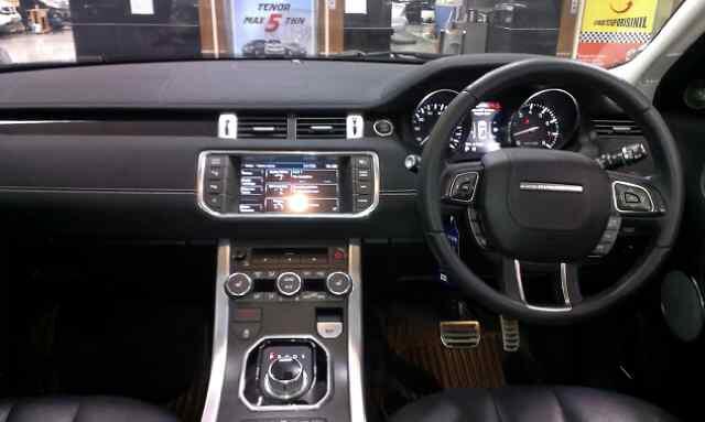 Range rover Evouqoe dinamic Km 7rb Tahun 2013