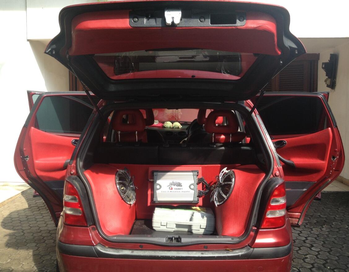 Mercy A140 Merah Metalik 2003 Km72.000 (Jakarta Selatan)