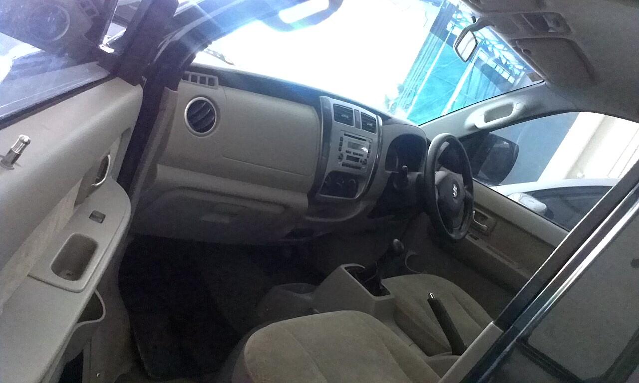 APV Arena SGX 09 Manual Hitam