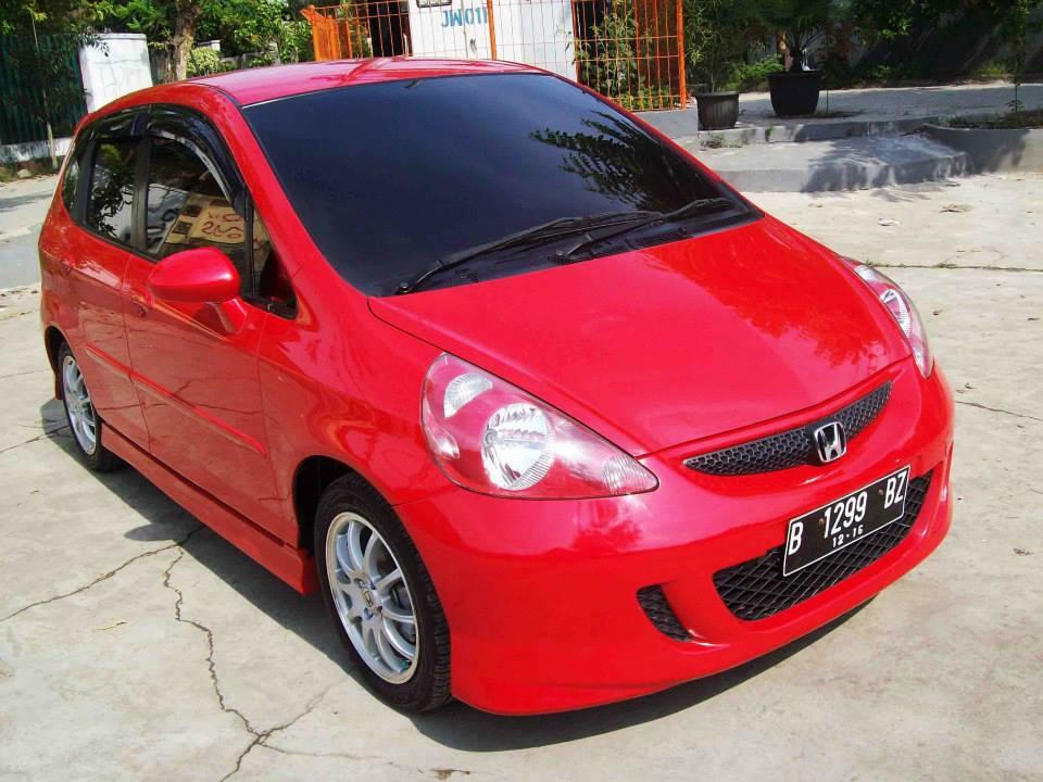 Honda Jazz VTech Sporty MMC AT 2006 (Istimewa)