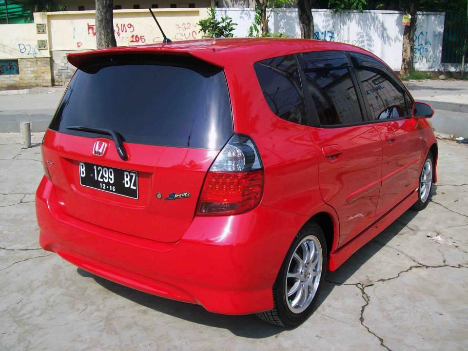 Honda Jazz VTech Sporty MMC AT 2006 (Istimewa)