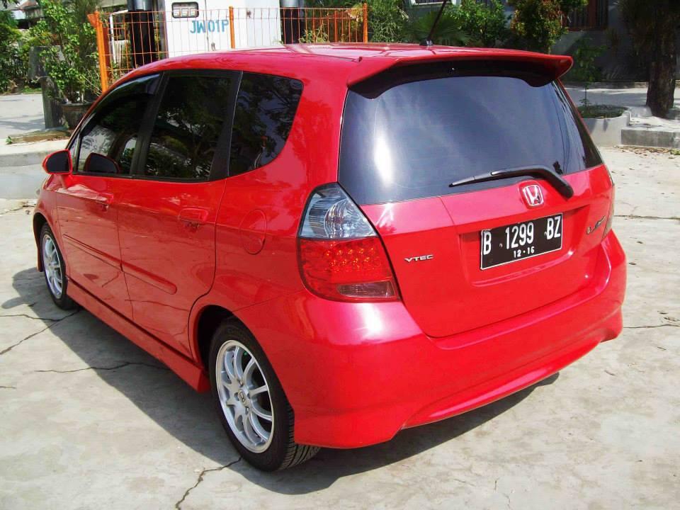 Honda Jazz VTech Sporty MMC AT 2006 (Istimewa)