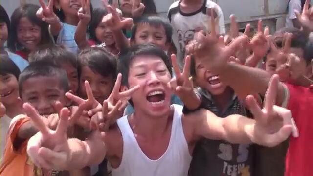 orang jepang aja peduli sama anak jalanan di indonesia(pict)