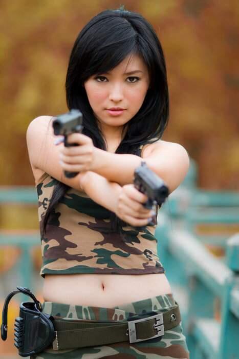 MODEL CANTIK INDONESIA BESERTA PROFIL