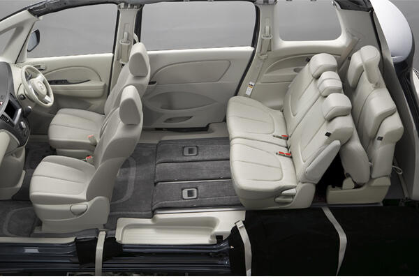 NEW MAZDA BIANTE SKYACTIVE TECHNOLOGY 2014