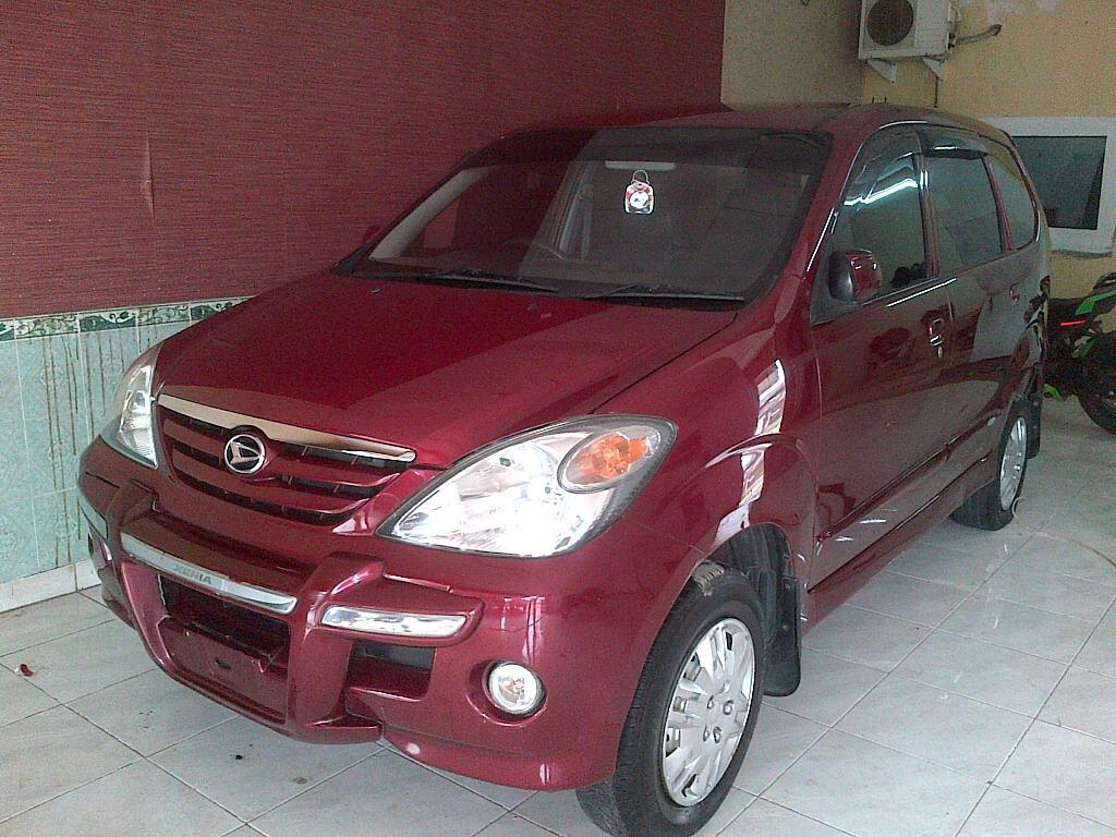 Daihatsu xenia Li deluxe plus 2004 istimewa low km
