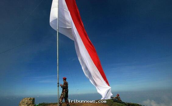 ♦♦Sepenggal Sejarah Nusantara (Trikora Dan Dwikora)♦♦