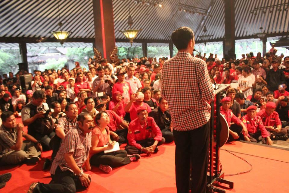 Pulang kampung, Jokowi dielu-elukan warga Solo